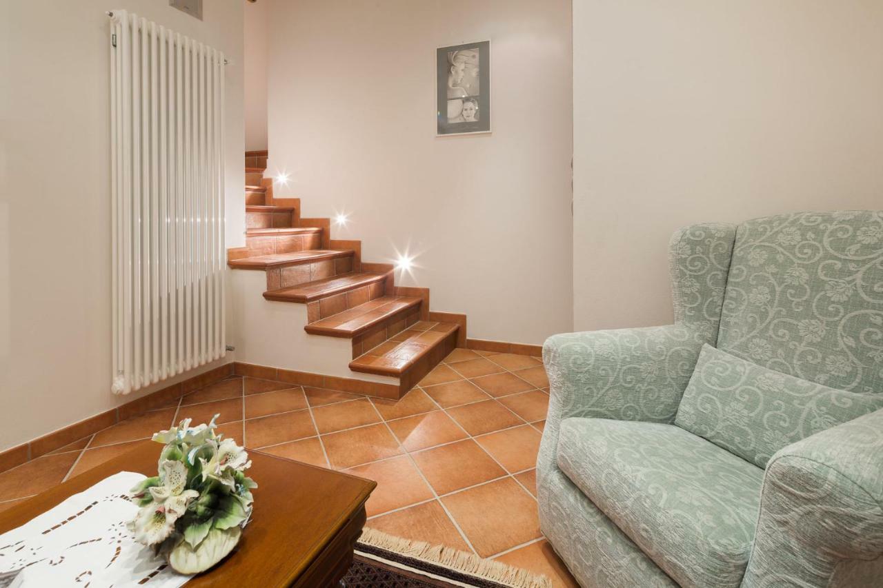 Villa Poggio Pellicciaia à Arezzo Extérieur photo